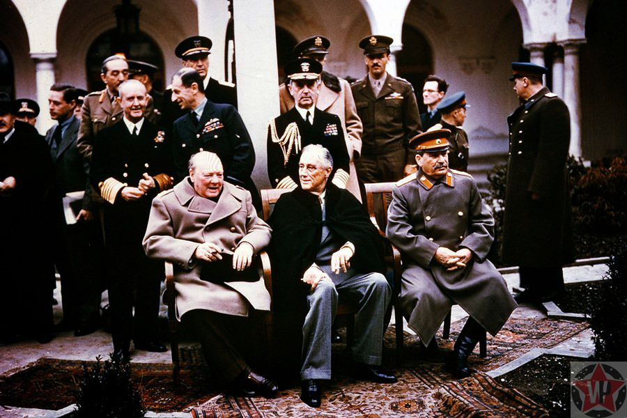 3 Черчилль Рузвельт и Сталин на Ялтинской конференции